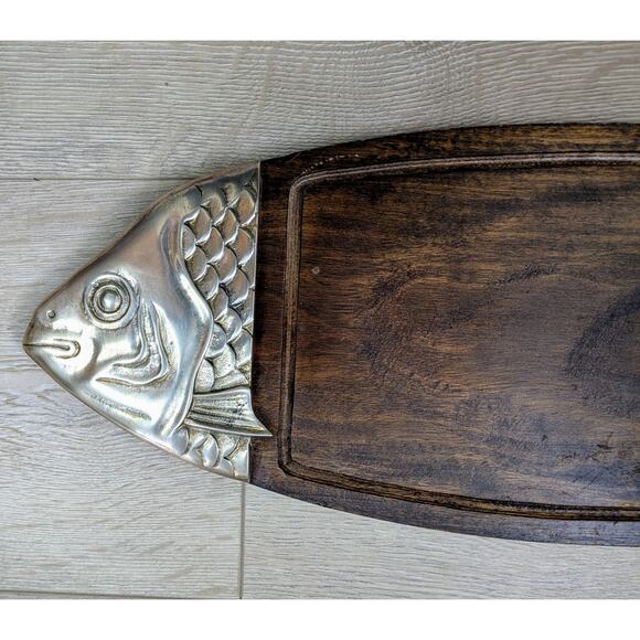 VTG Rosenthal Netter Serving Charcuterie Sushi Board Brass Teak Wood Fish Shaped - Picture 2 of 11